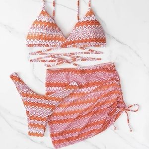 3 Piece bathing suit. Mixed sizing